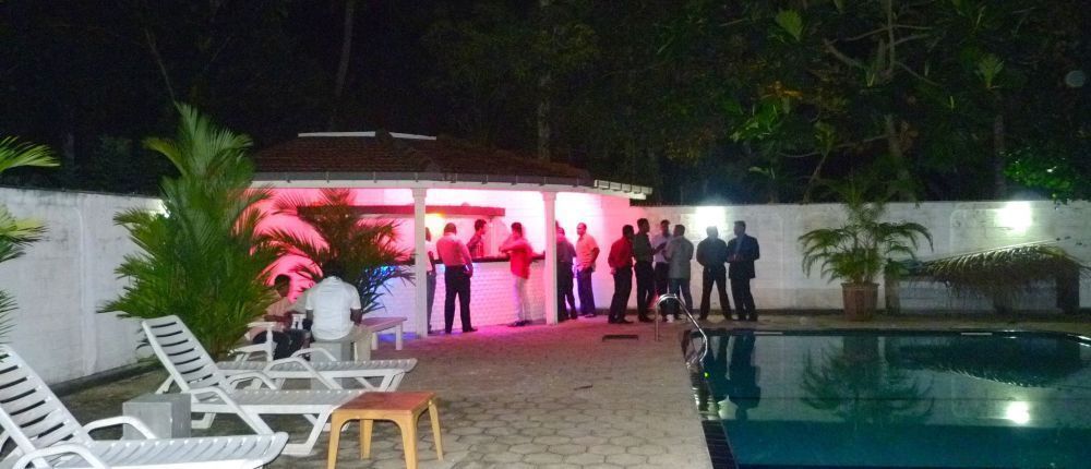Hotel Fire Dragon Hideaway Negombo Zewnętrze zdjęcie