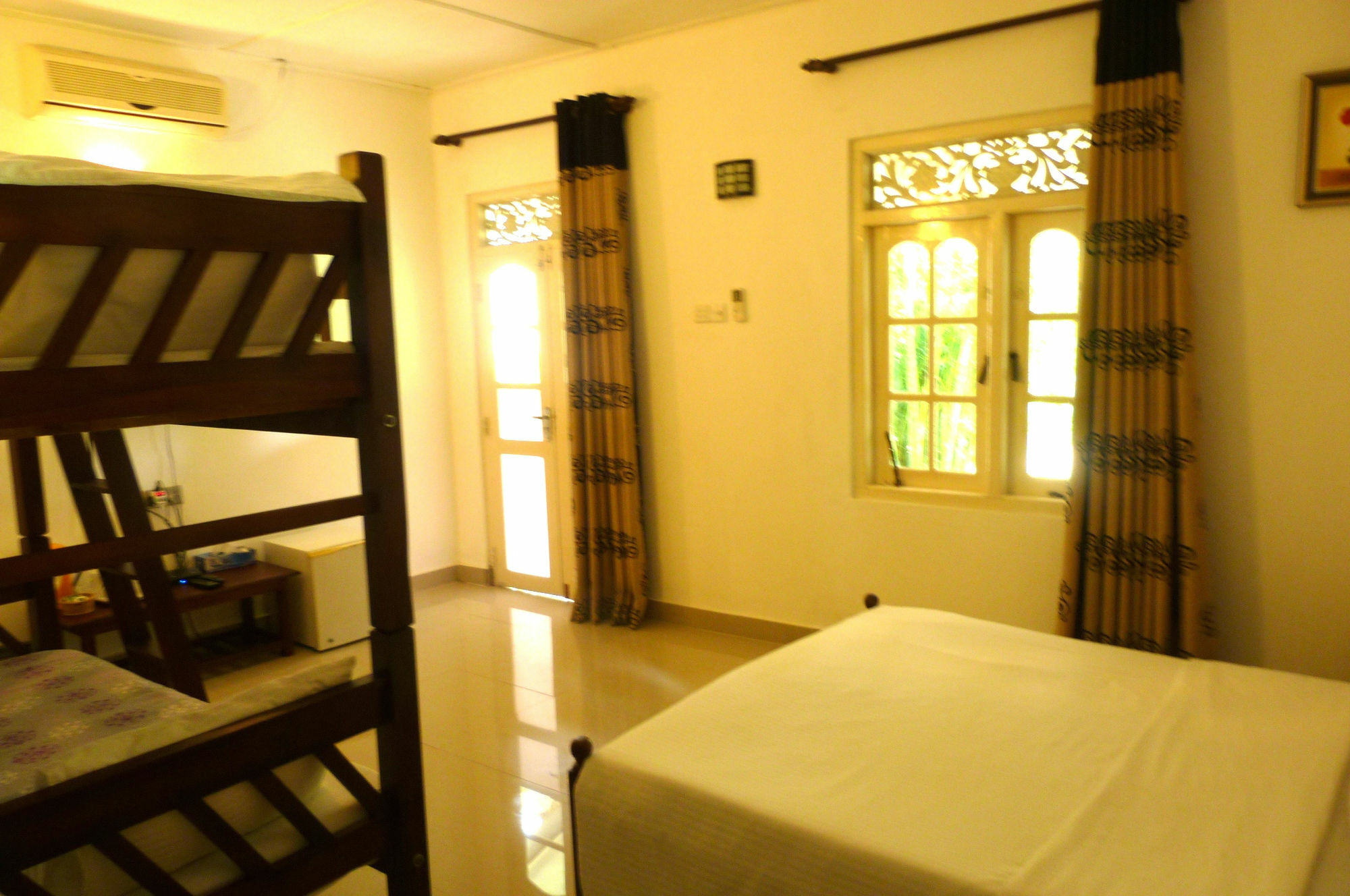Hotel Fire Dragon Hideaway Negombo Zewnętrze zdjęcie